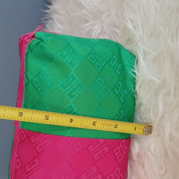 Givenchy vintage  cosmetic bag - Picture 9 of 12